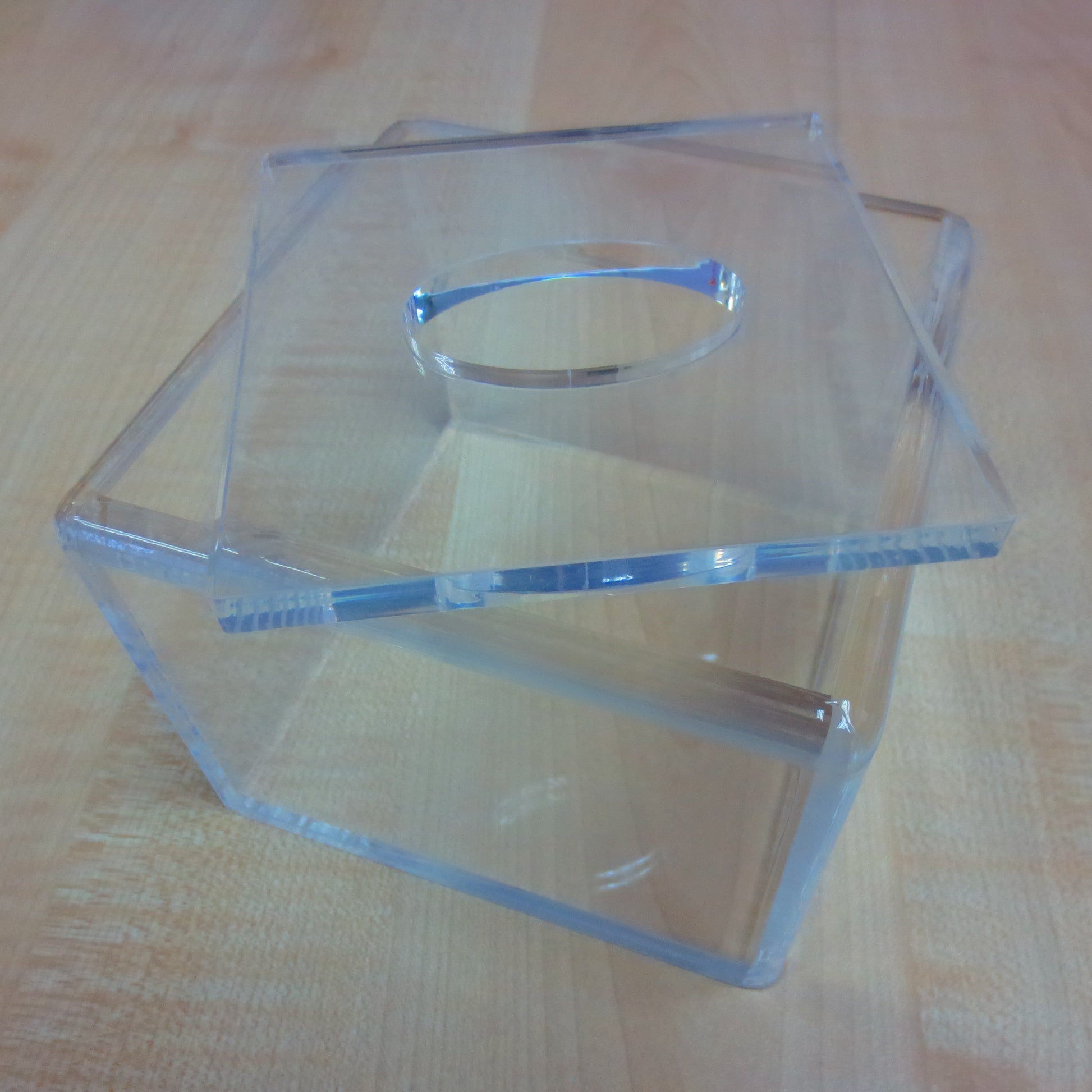 Tissue Box Tissue Box by The Acrylic Factory | The Acrylic Factory Sdn Bhd